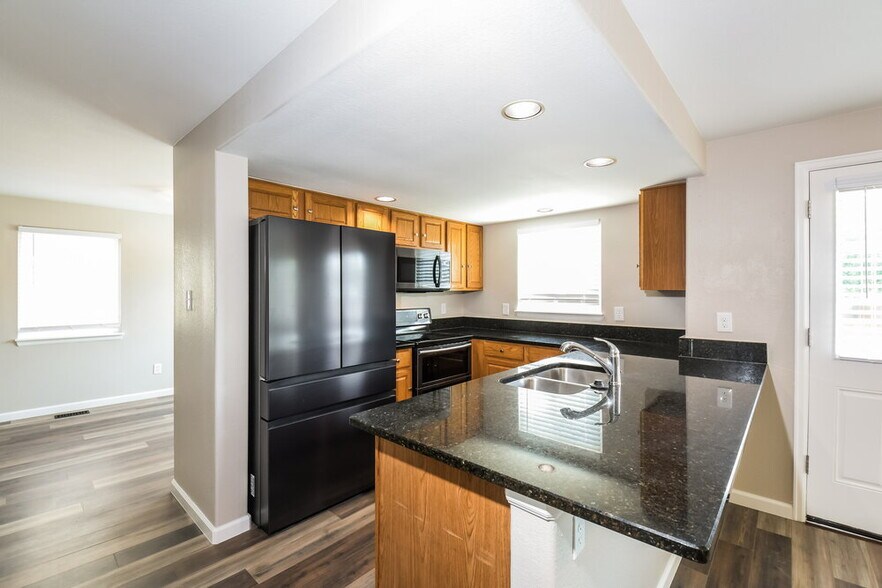 Building Photo - 12158 Hudson Ct