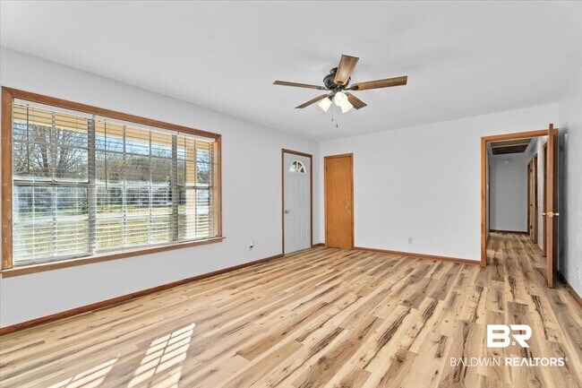 Building Photo - 101 Stover Dr