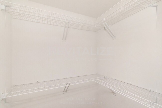Building Photo - New Construction 3/2 Home in Heart of Mobile!