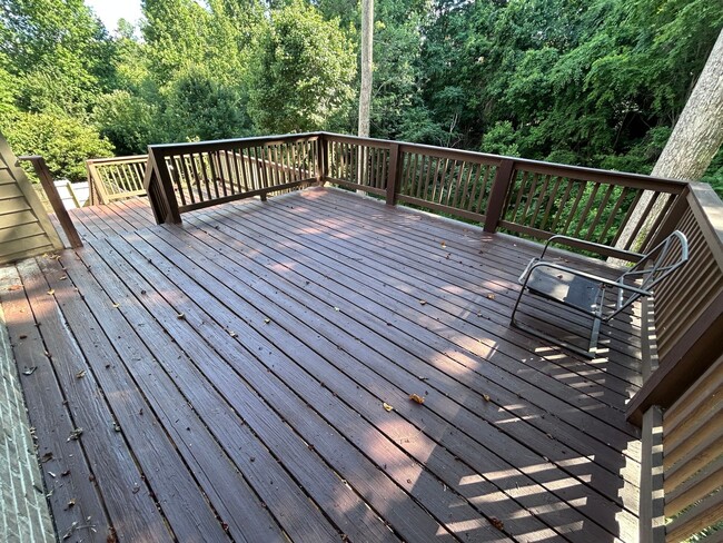 Building Photo - PFAFFTOWN, NC! Lochurst neighborhood. Reagan HS! 5 bedroom, 4.5 bathrooms, over 5k sq ft