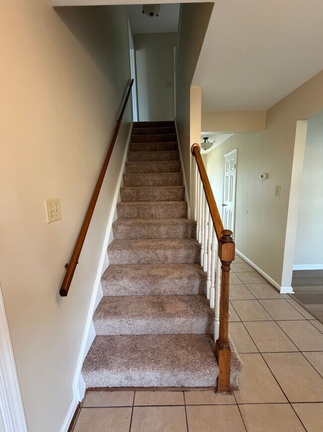 Building Photo - GLENWOOD