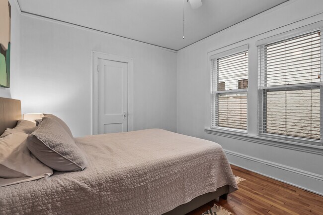 Building Photo - 3829 Blaisdell Ave