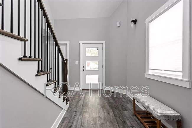 Building Photo - 1404 Spann Ave