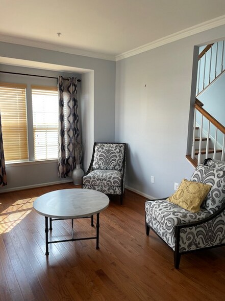 Building Photo - 3601 Lupton Ct