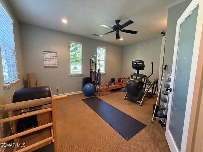 Building Photo - 60 Via el Toro