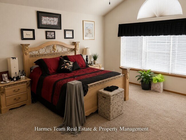 Building Photo - Spacious Home with Mountain Views & Finished Basement