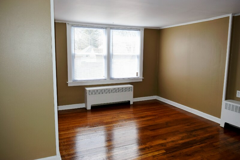 Building Photo - 6 Newton St