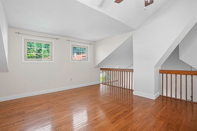 Building Photo - 237 South St