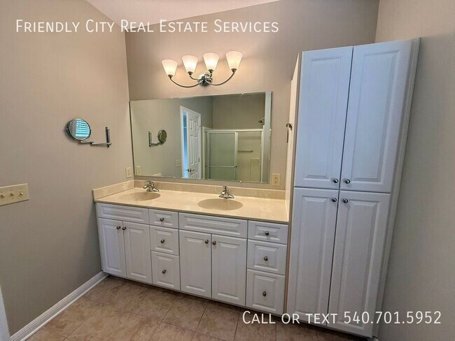 Building Photo - 51 Cambridge Cir