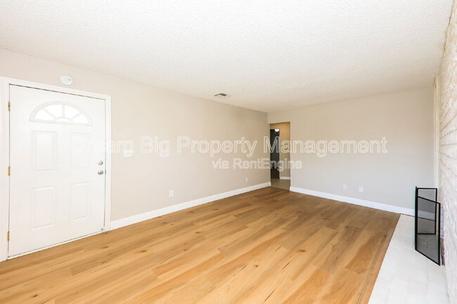 Building Photo - 3661 Wilbur St