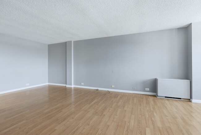 Building Photo - 2225 Buchtel Blvd S