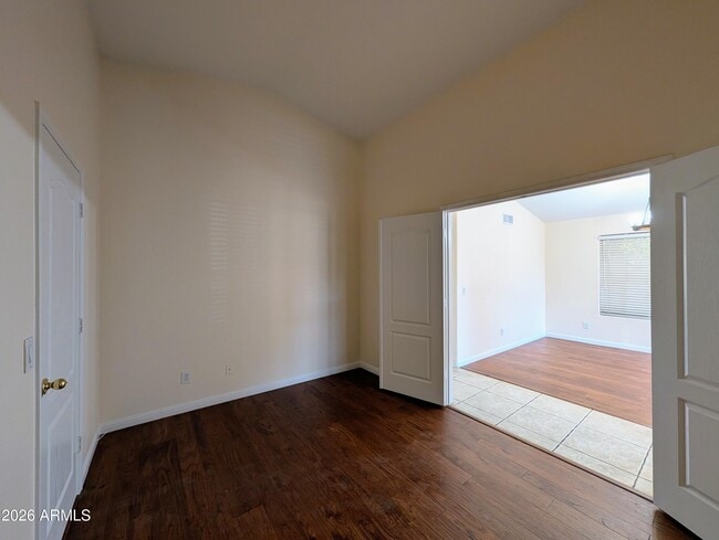 Building Photo - 11134 W Windsor Ave