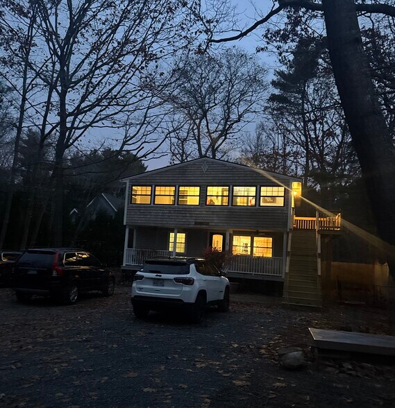 Building Photo - 3 Sylvan Cir