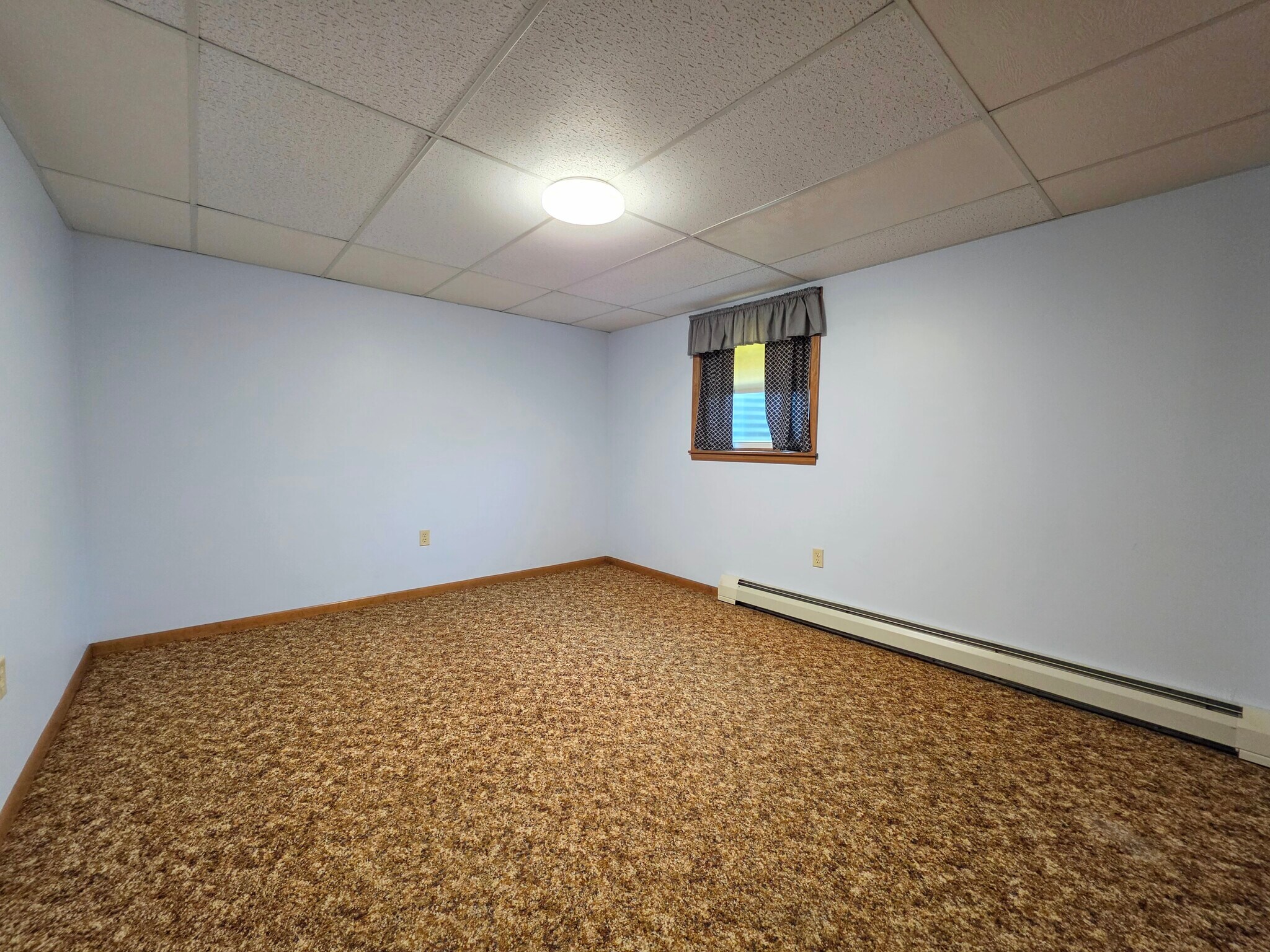 Building Photo - 154 Valley View Dr