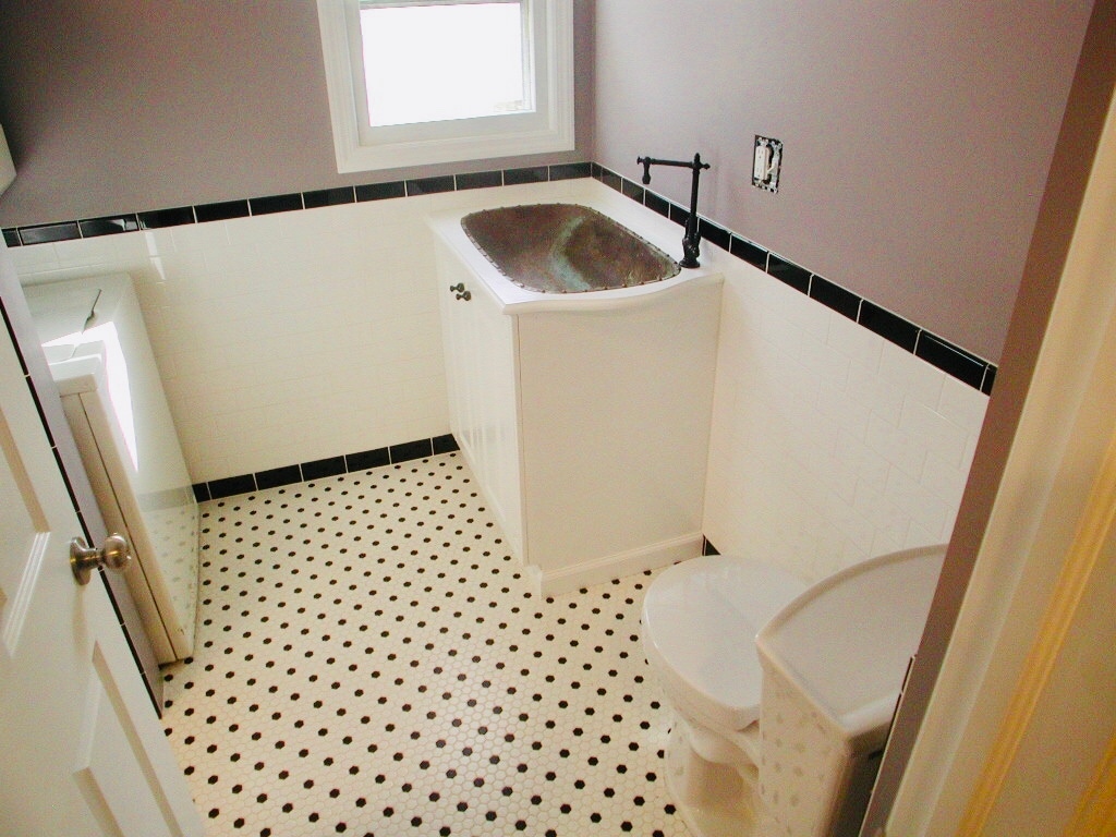 Bathroom #1 with Stacked Washer/Dryer - 23 Fairlawn Ave