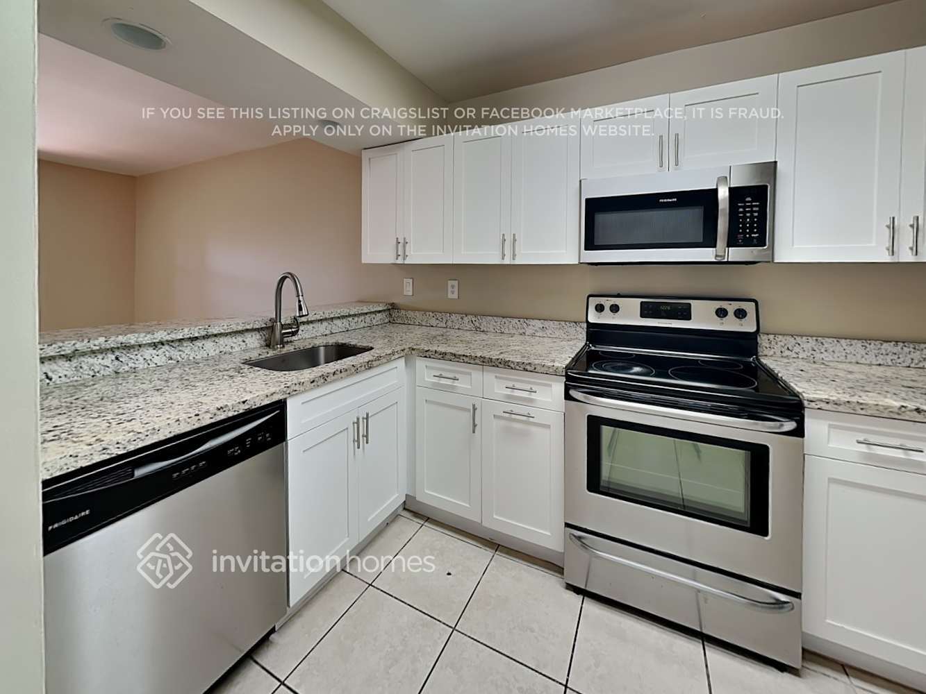 Building Photo - 14334 SW 159th Terrace