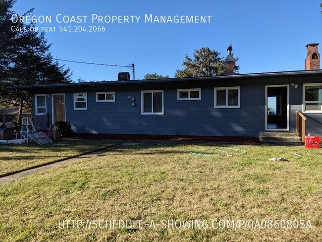 Primary Photo - 43 NW Chipmunk St
