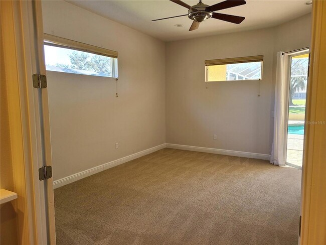 Building Photo - 9996 Cherry Hills Ave Cir