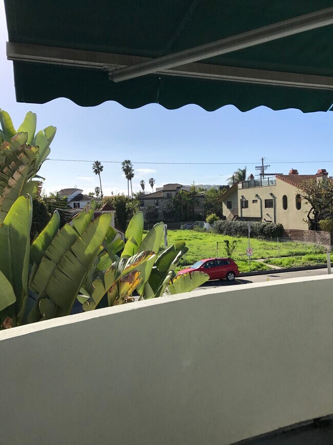 Building Photo - 2332 Abbot Kinney Blvd