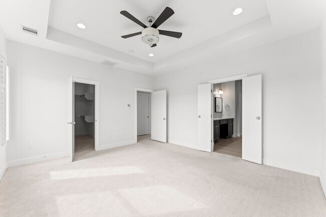 Building Photo - 2909 Gillespie St