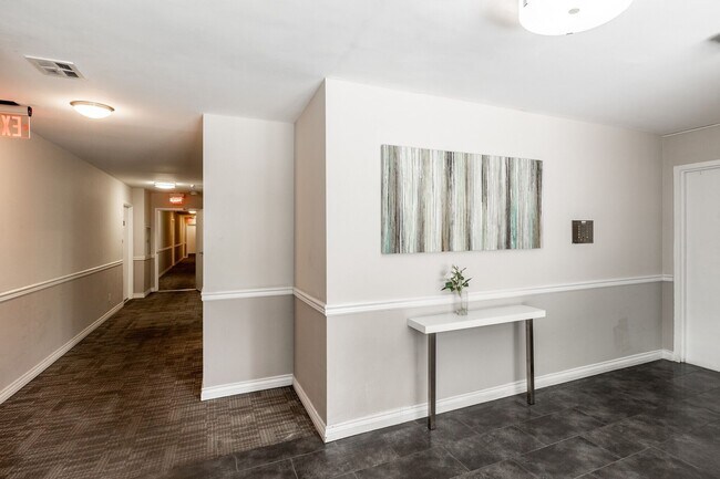 Building Photo - Doheny Apartments