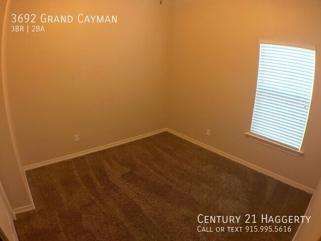 Building Photo - 3692 Grand Cayman Ln