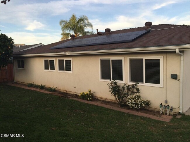 Building Photo - 77 Fallbrook Ave