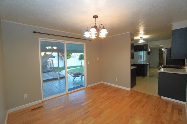 Building Photo - 9594 W Telfair Dr