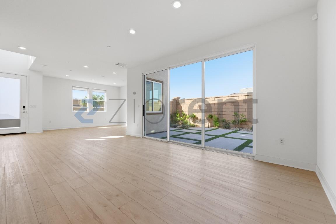 Building Photo - 75249 Buckley Dr