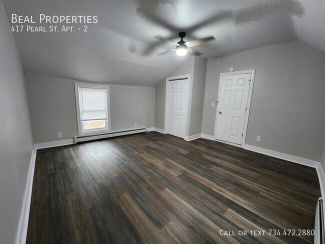 Building Photo - 417 Pearl St