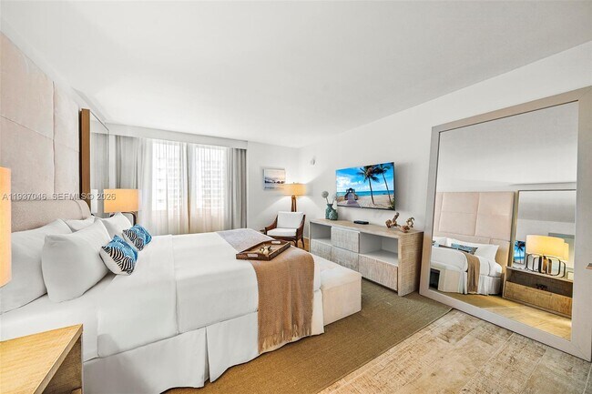 Building Photo - 102 24th St