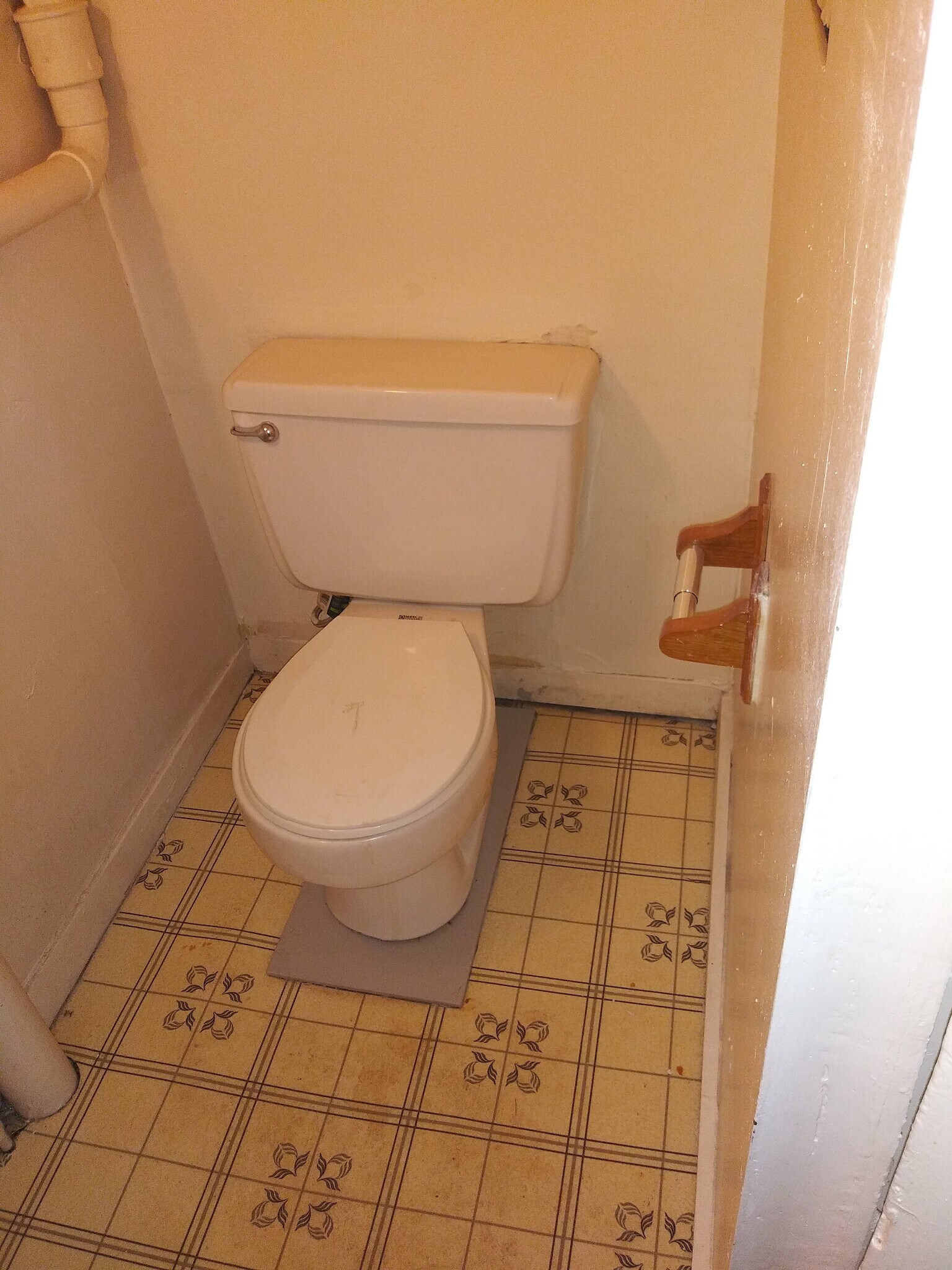 Building Photo - 2232 Ravine St