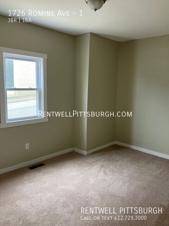 Building Photo - 1726 Romine Ave