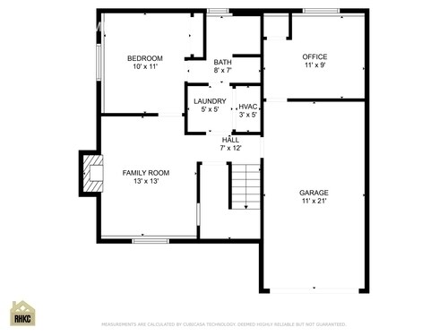 Building Photo - Roomy duplex w/ Finished Lower Level + Fen...