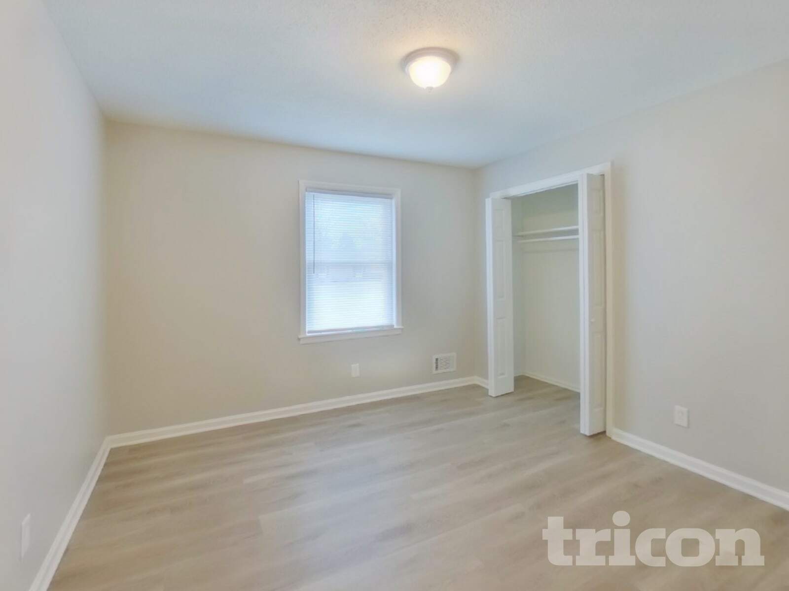 Building Photo - 3959 Notre Dame Pass