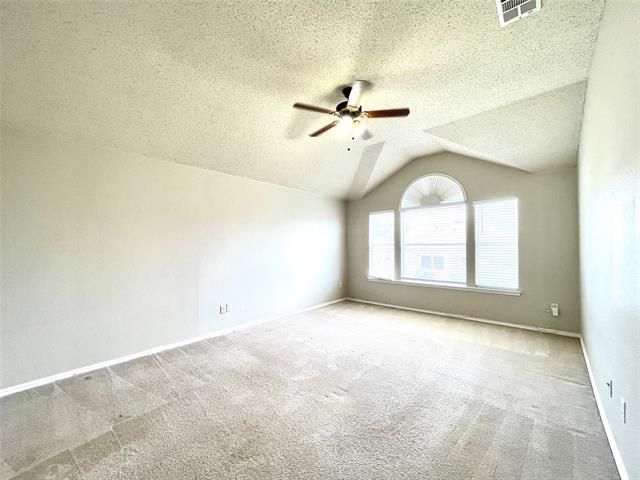 Building Photo - 7728 Parkwood Plaza Dr