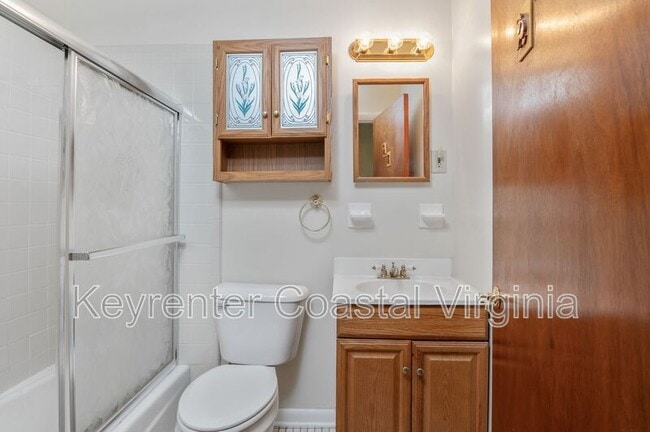 Building Photo - 726 Sunnywood Rd