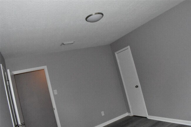 Building Photo - 19419 Craigchester Ln