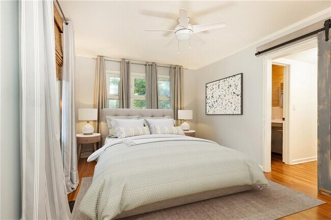 Building Photo - 2690 Ridgemore Rd NW