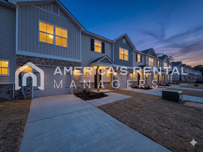 Building Photo - New Construction! Spacious Dual Level Townhome with Attached Garage for Rent in Decatur, AL! DEPO...