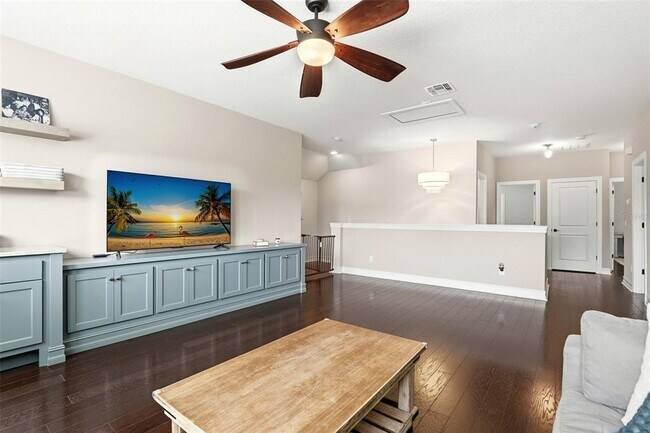 Building Photo - 1750 Carollee Ln