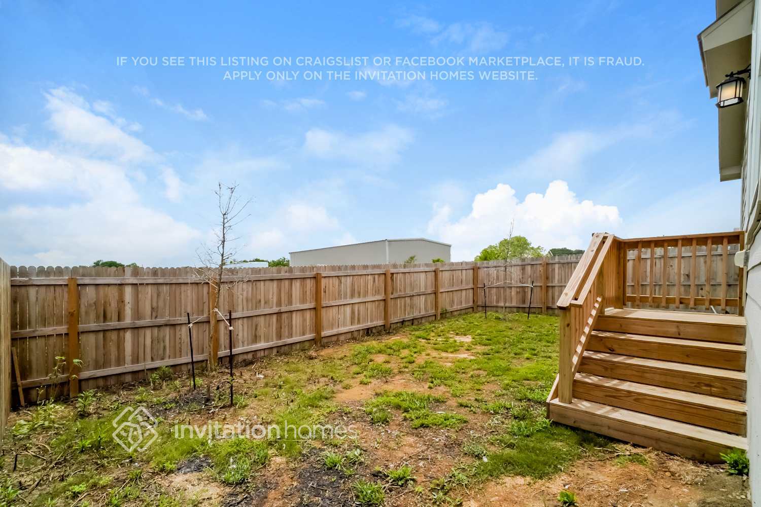 Building Photo - 218 Hollywood Dr