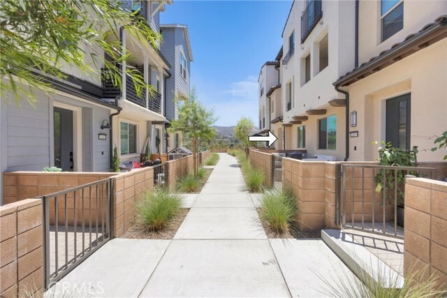 Building Photo - 32078 Paseo Vibrantre