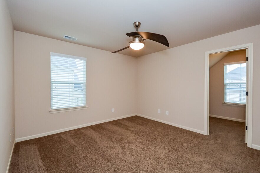 Building Photo - 1216 Nottley Dr