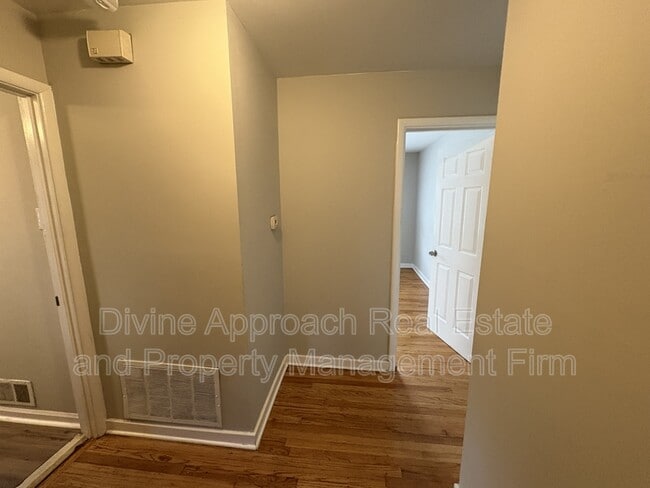 Building Photo - 1128 50th St Ensley