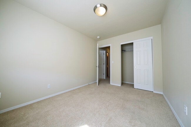 Bedroom 2 - 4828 SE Teakwood St