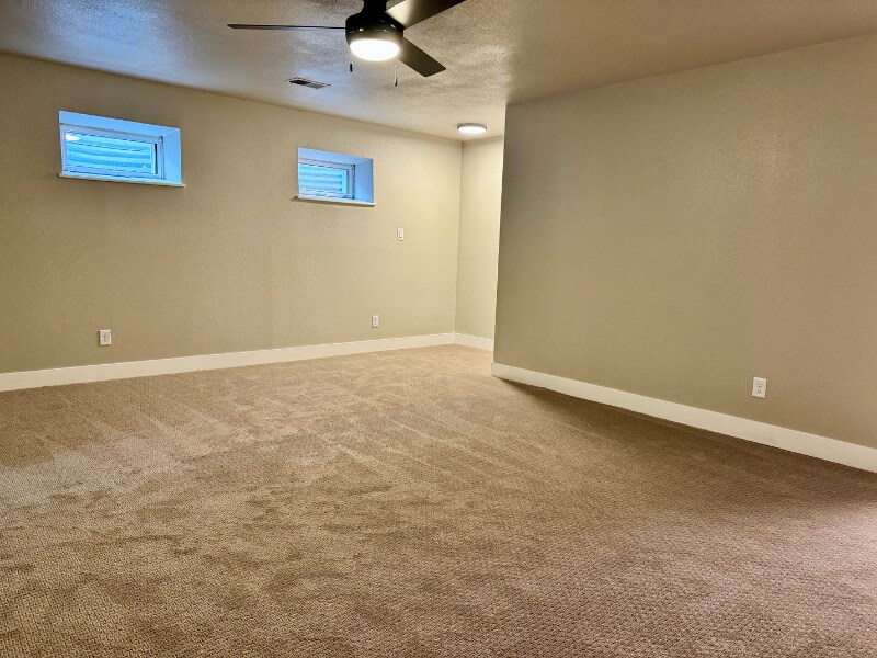 Building Photo - 4512 Pierce Ave