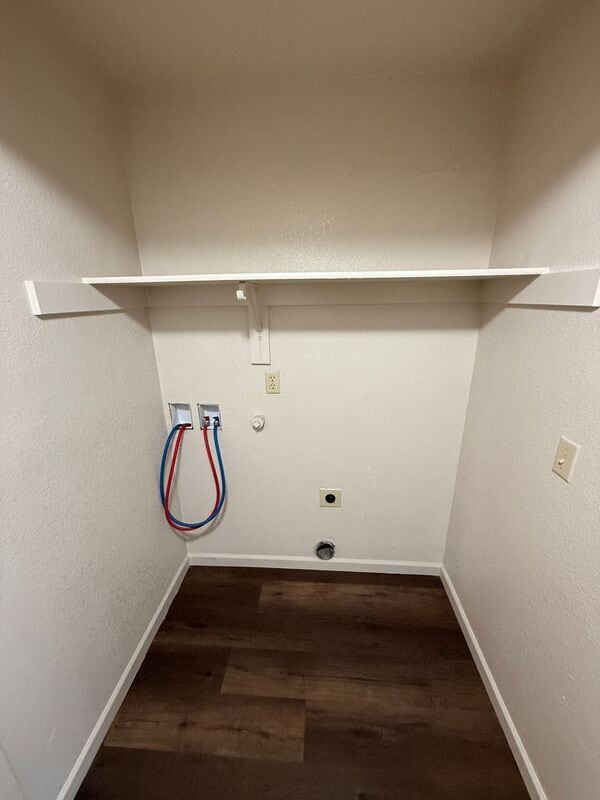 Building Photo - 1019 Boedies Dr