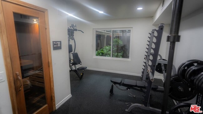 Building Photo - 8300 Manitoba St