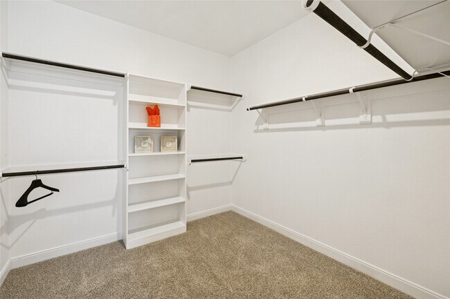 Building Photo - 17706 Rosemary Ln